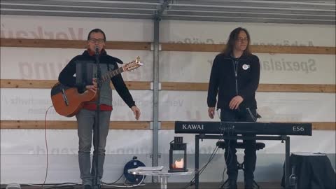 YANN SONG KING & Dr. OLIVER NIEMZIG - DAS MODELL - 63. MAHNWACHE, BAUTZEN, 18 04 2022
