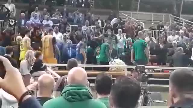 Captains honor Pavlos Giannakopoulos memory