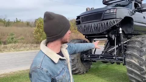 7 TRUCK vs. Monstermax