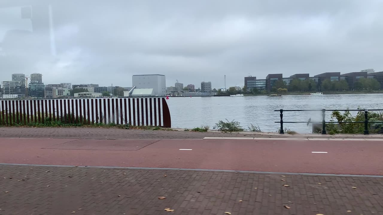 Bus from Amsterdam Centraal railway station to the area near my apartment