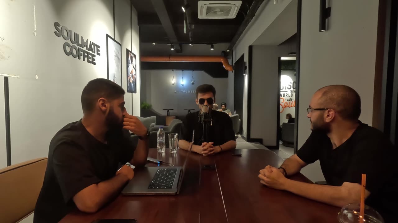 TheHumorHub - EP05 Freedom of speech and Gravity
