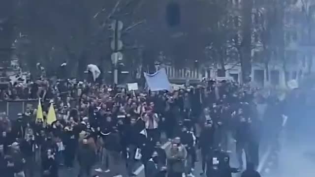 Belgians Taking To The Streets ~ The people have had enough, End This Tyranny, the fire is lit 🔥