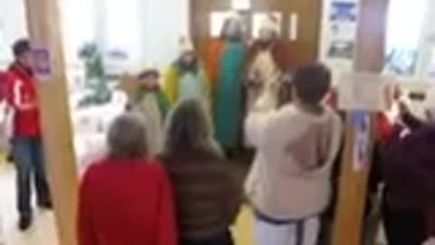 Advance Course German Ashram 7 Christmas Carols Dec 2010