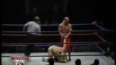 (1982.12.25) Hulk Hogan vs Jesse Ventura - AWA