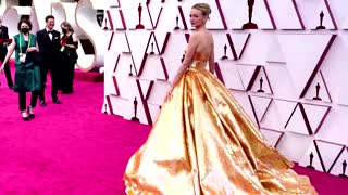 Color, bows and diamonds: Oscars fashion highlights