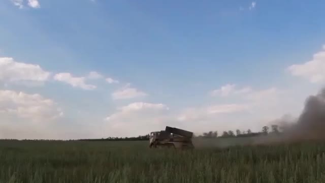 Fire on all fronts: Russian crews of anti-tank systems and "Gradov" bring down a whirlwin