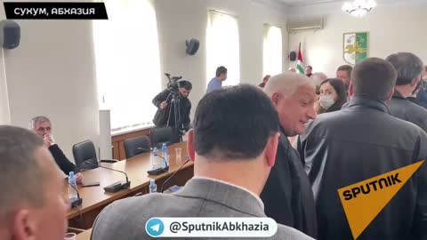 Заседание в парламенте Абхазии закончилось - 04.10.2021