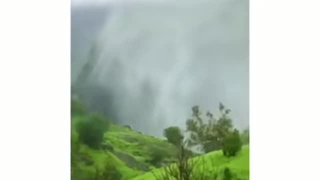 reverse waterfall in Maharashtra India!