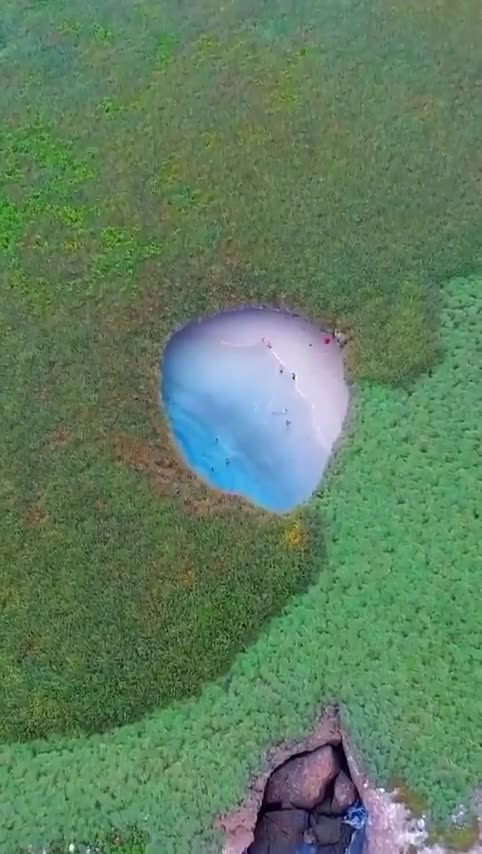 Hidden beach in Marieta Island. -