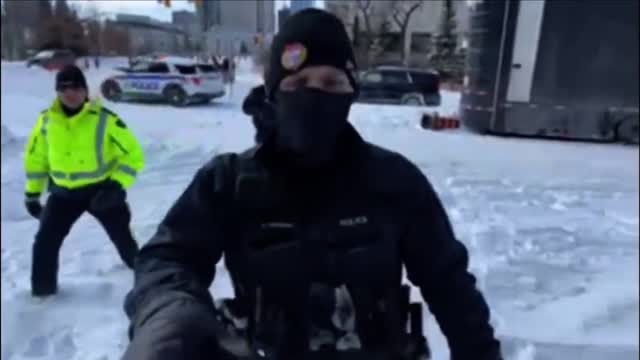 OTTAWA STREAMER ZOT ARRESTED WHILE LIVESTREAMING