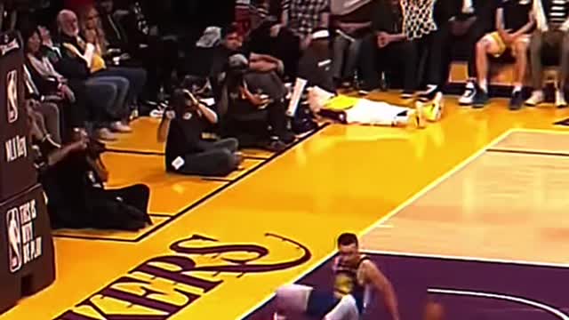 The most embarrassing moment in Steph Curry’s career??