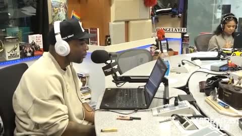 Cam Newton's comments on a traditional woman vs woke boss bitch who can't cook