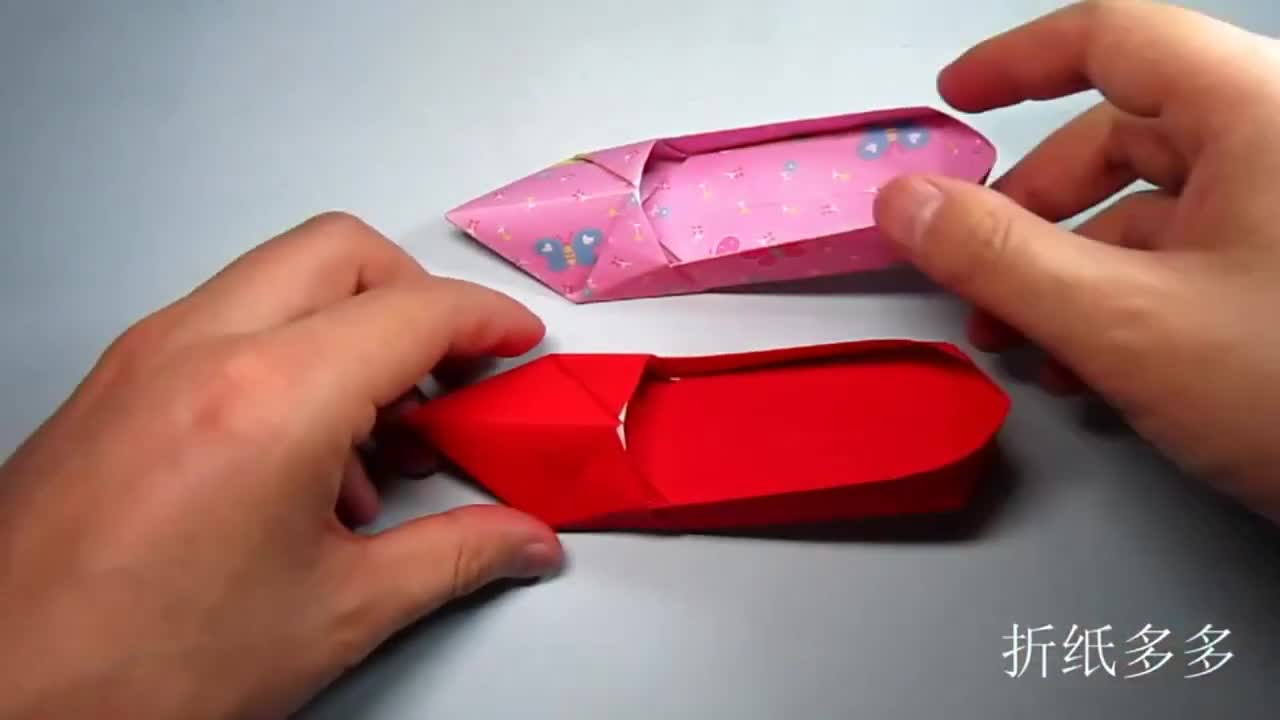 Handmade origami high heels, detailed and beautiful folding