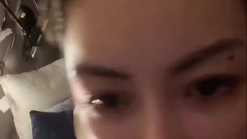 accidentally exposed herself while she was broadcasting a live video41