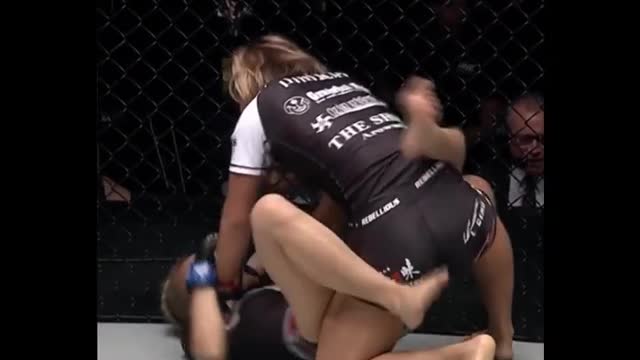 Itsuki vs Rika || Best Moments