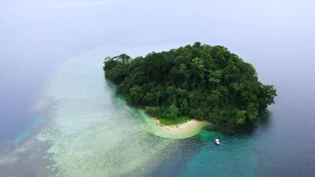 PAPUA NEW GUINEA - UNDISCOVERED PARADISE