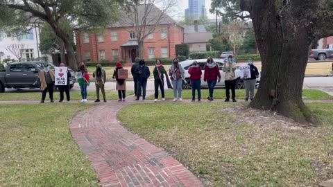 Anti-Israel Protestors At Ted Cruz's House In Early Morning, Waking Neighbors & Harassing His Family