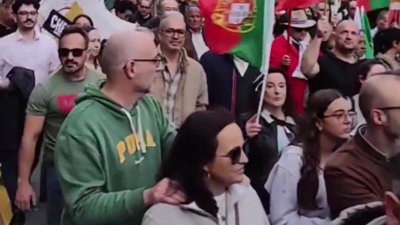 Portuguese patriots want mass deportations of fake asylum seekers now.