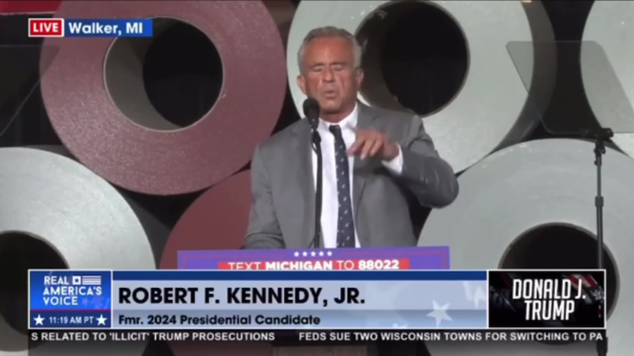 RFK: Zelensky got Democrats to sign artillery shells