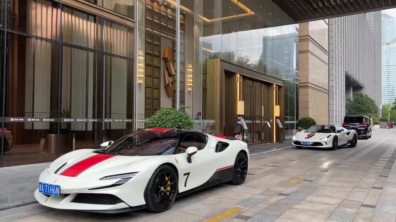 This car is so handsome