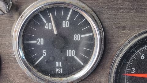 1985 Peterbilt 362 oil pressure gauge