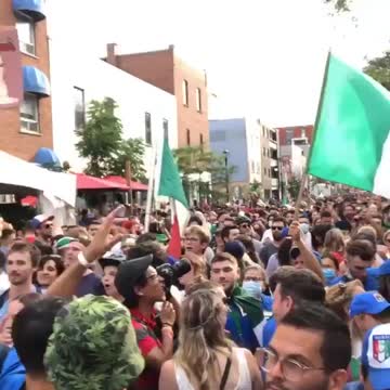 X Videos Of Crowds In Montreal When Italy Won The Euro 2020 That'll Give You Major FOMO