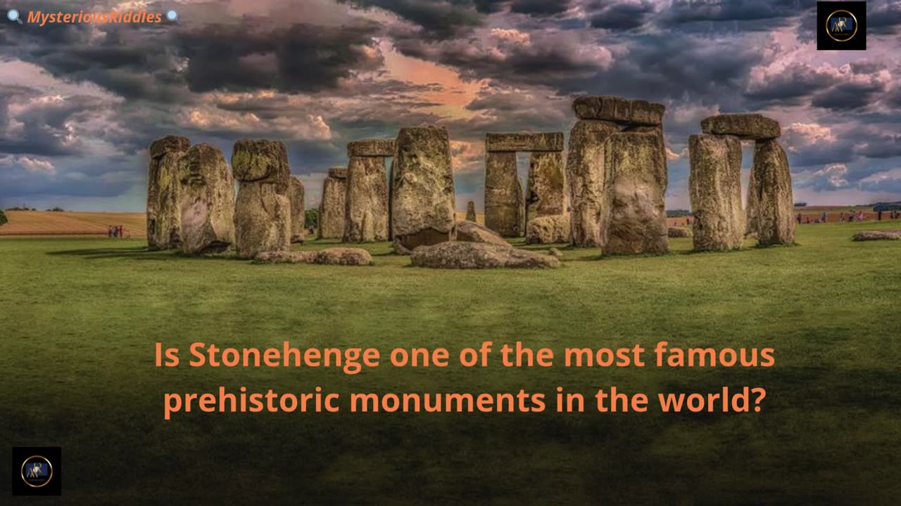 📸 🔍 What Lies Beneath Stonehenge? 📸 🔍