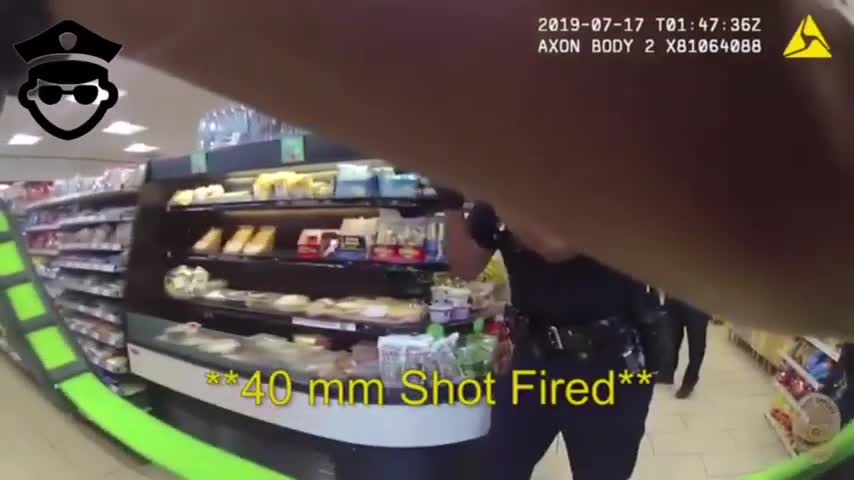 Body Cam Police Shooting, Man With Machete Flees To A Convenient Store