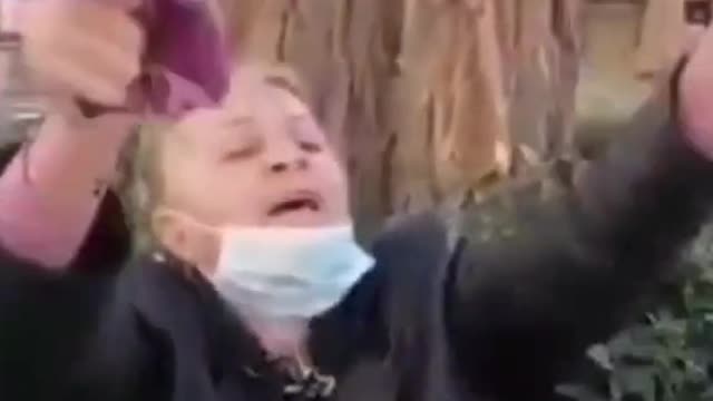 В Азербайджане не добится правды,возмущённая жительница