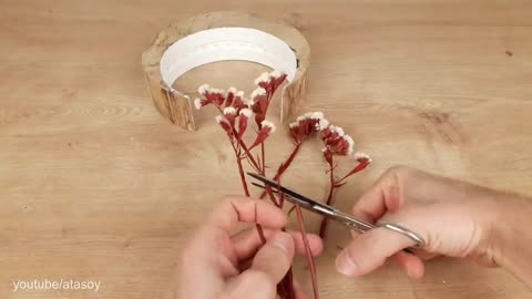 How to Make A Flowering Crescent Shaped Epoxy Resin Lamp