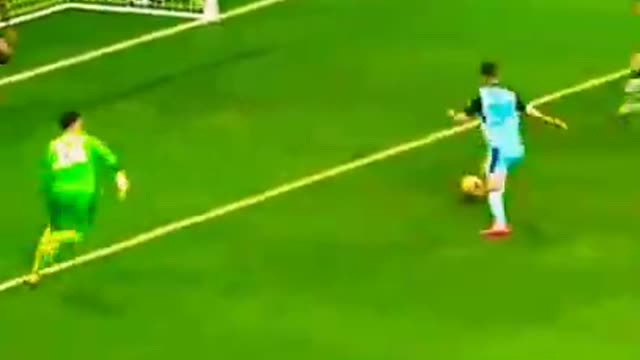 Agressive GoAl saved by the GOalkeeper.