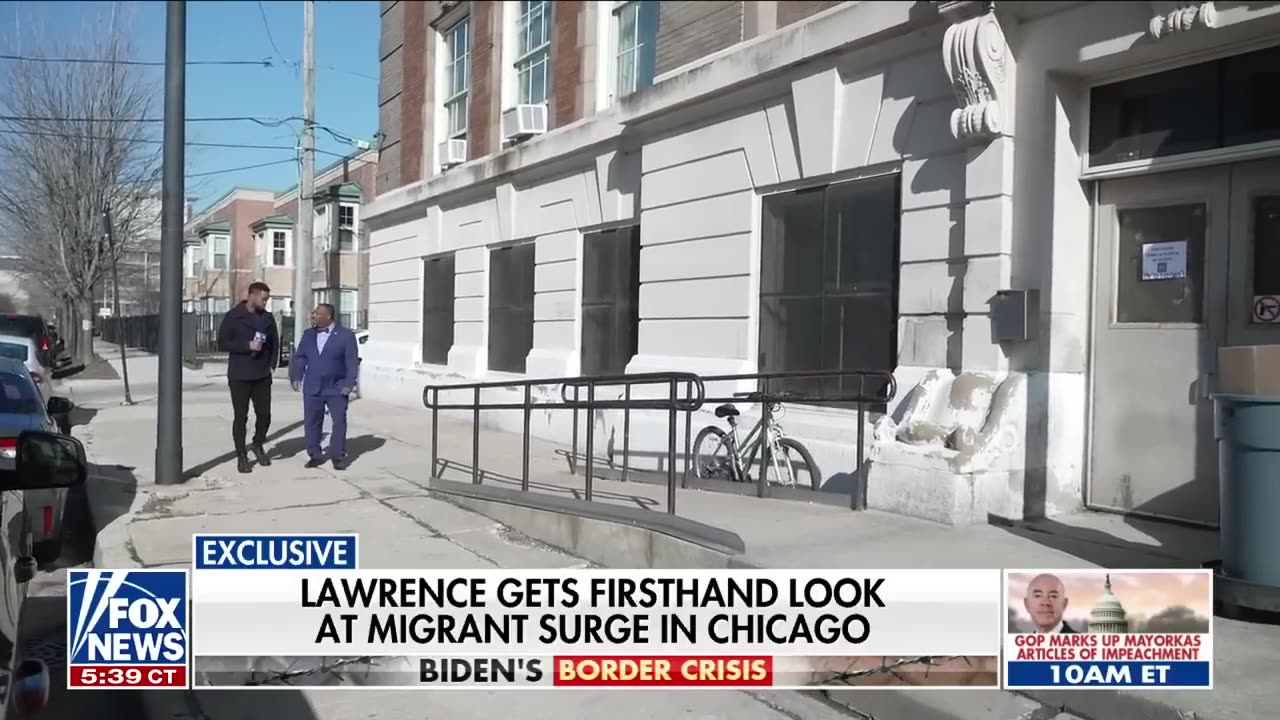 Migrant crisis continues in Chicago