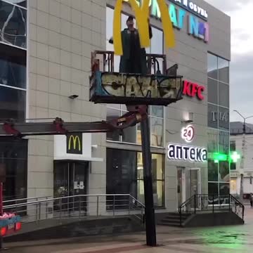 V ruském Bělgorodě se loučí s McDonaldem