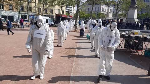 Les Masques Blancs Lyon au centre ville le 17 Avril 2021