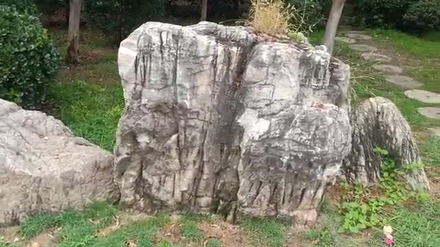 This stone looks better