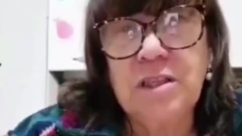 Testimonianza di una mamma che ha perso la figlia per il siero velenoso