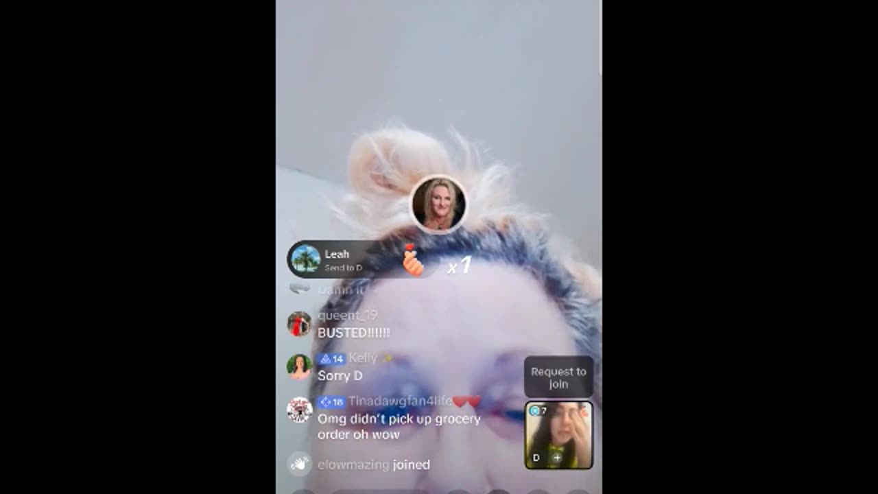 Scammer Called Out by Her Mod...