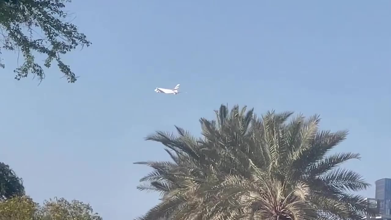 Creek Park IN Dubai -Very Close Emirates Airbus A380 takeoff