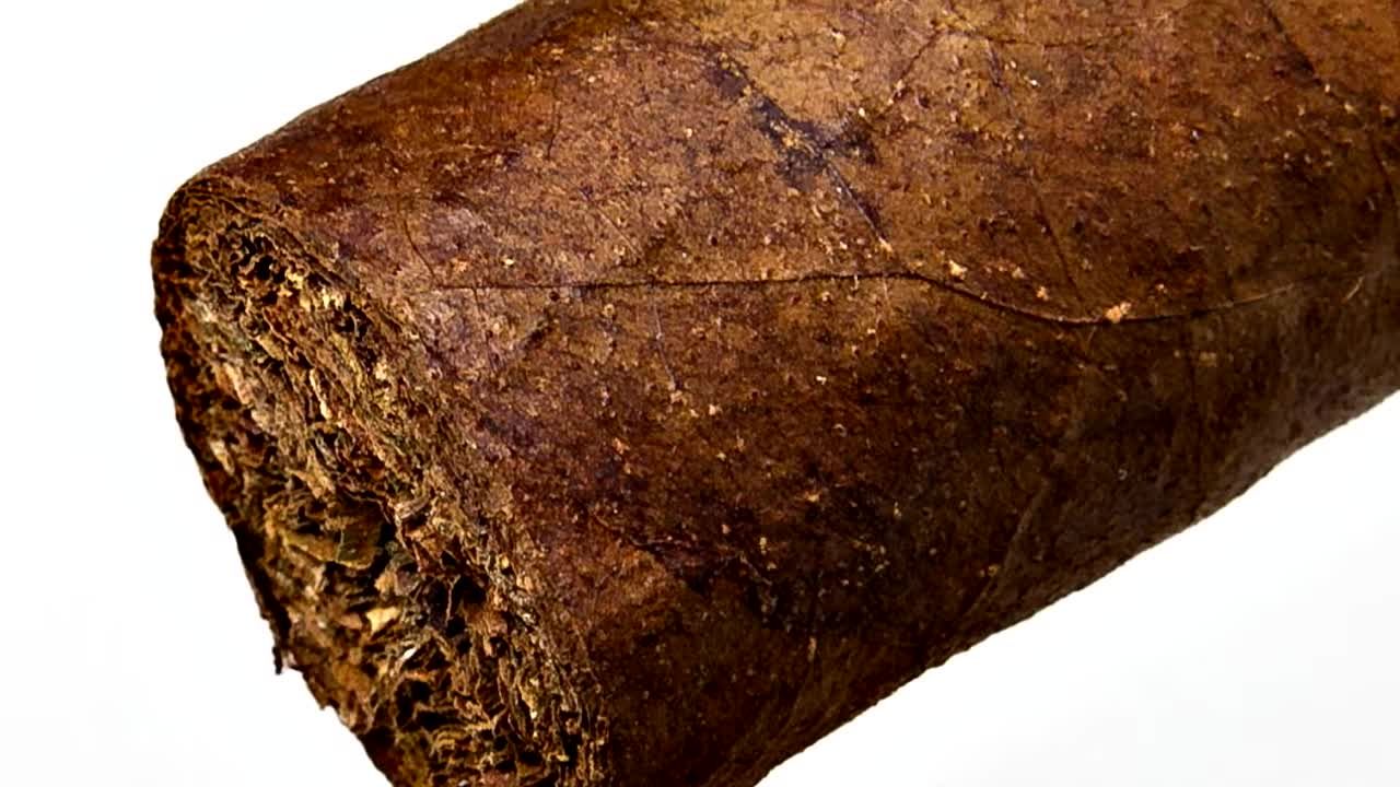 Hamilton House Toro Cigar Review