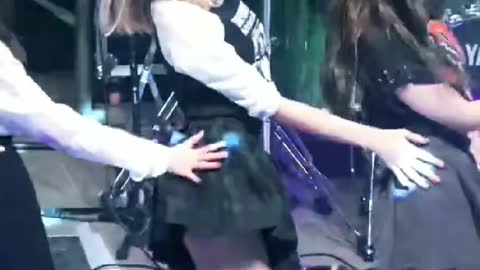 Black Pink Queen lisa Zeroone dance😍😍