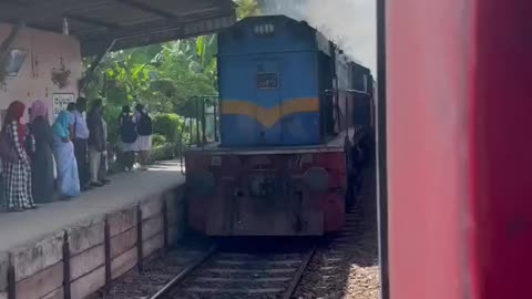 Dangerous train stunt! - do not try to do this