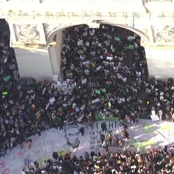 Thousands of Pro-Abortion Activists Converge on Washington Square Park in New York City