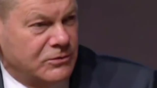 Olaf Scholz, bereitet die deutschen auf einen möglichen Angriff vor