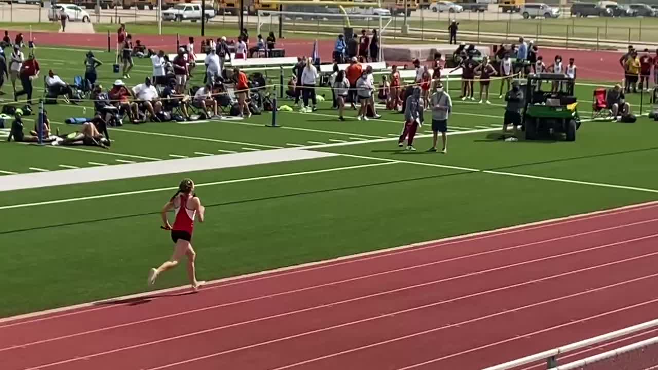 Katy Track 4x 800 Relay 2/2021