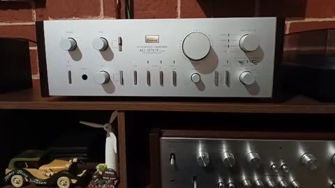 SANSUI AU-D707F