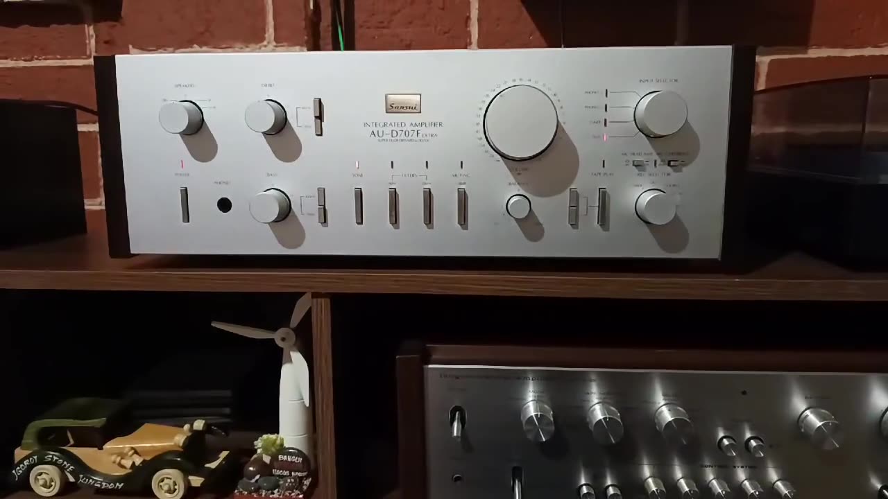SANSUI AU-D707F