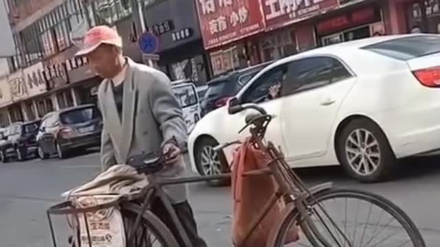 20211207 中國城管,合法搶匪!