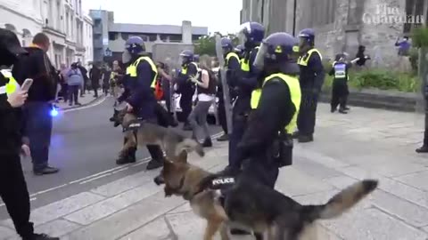 Far-right violence spreads to Plymouth