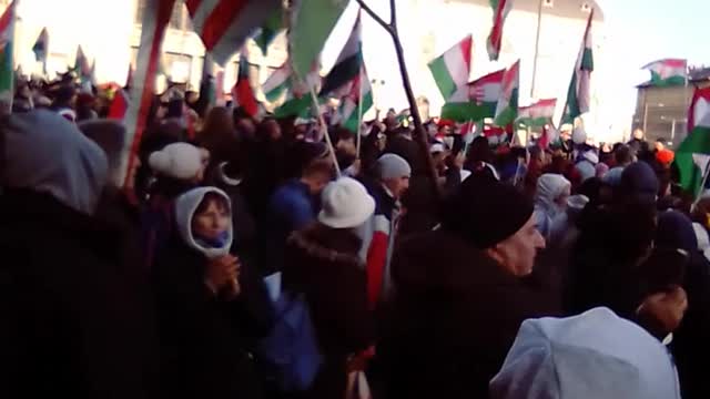 DEMONSTRÁCIÓ VAJDAHUNYAD VÁRA - KELETI