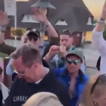 Deutschland den Deutschen, Ausländer Raus, 'Germany for the Germans, foreigners out'